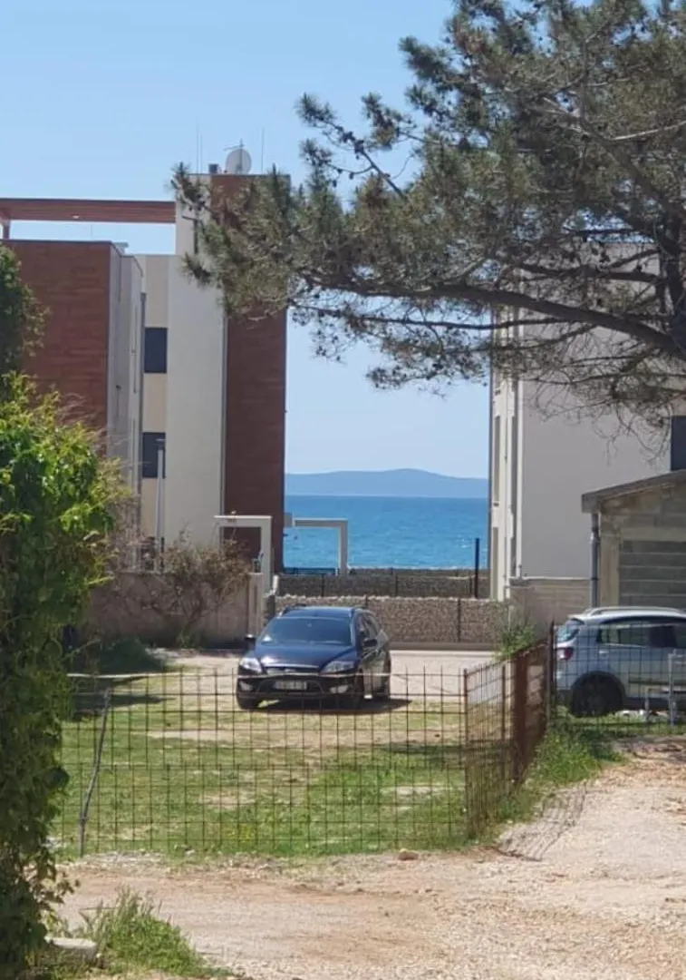 Apartmani Meri Vir