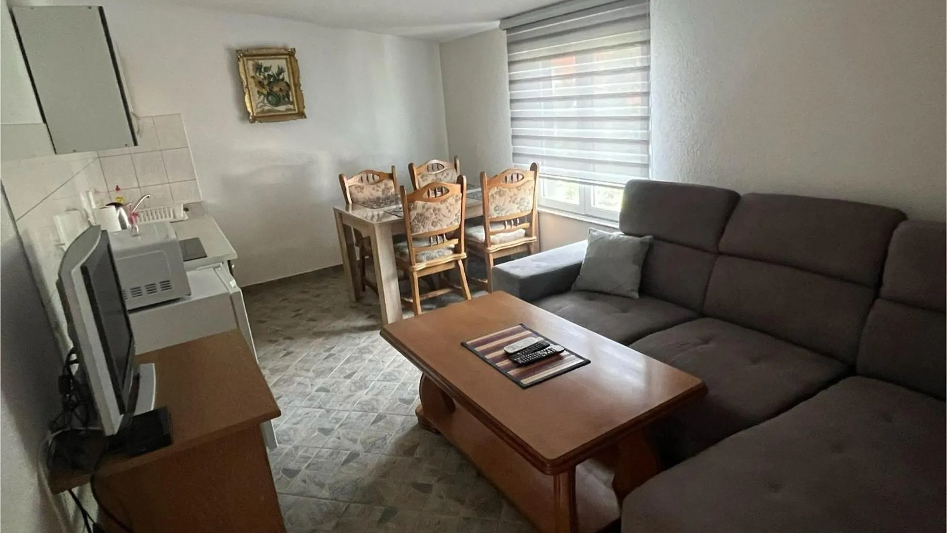 Apartmani Meri Vir Apartment